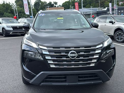 Certified 2026 Nissan Rogue SV w/ SV Premium Package AWD/4WD image 2