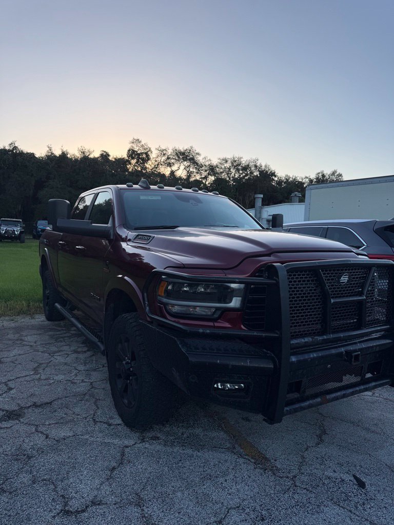 Used 2022 RAM 3500 Laramie AWD/4WD image 1