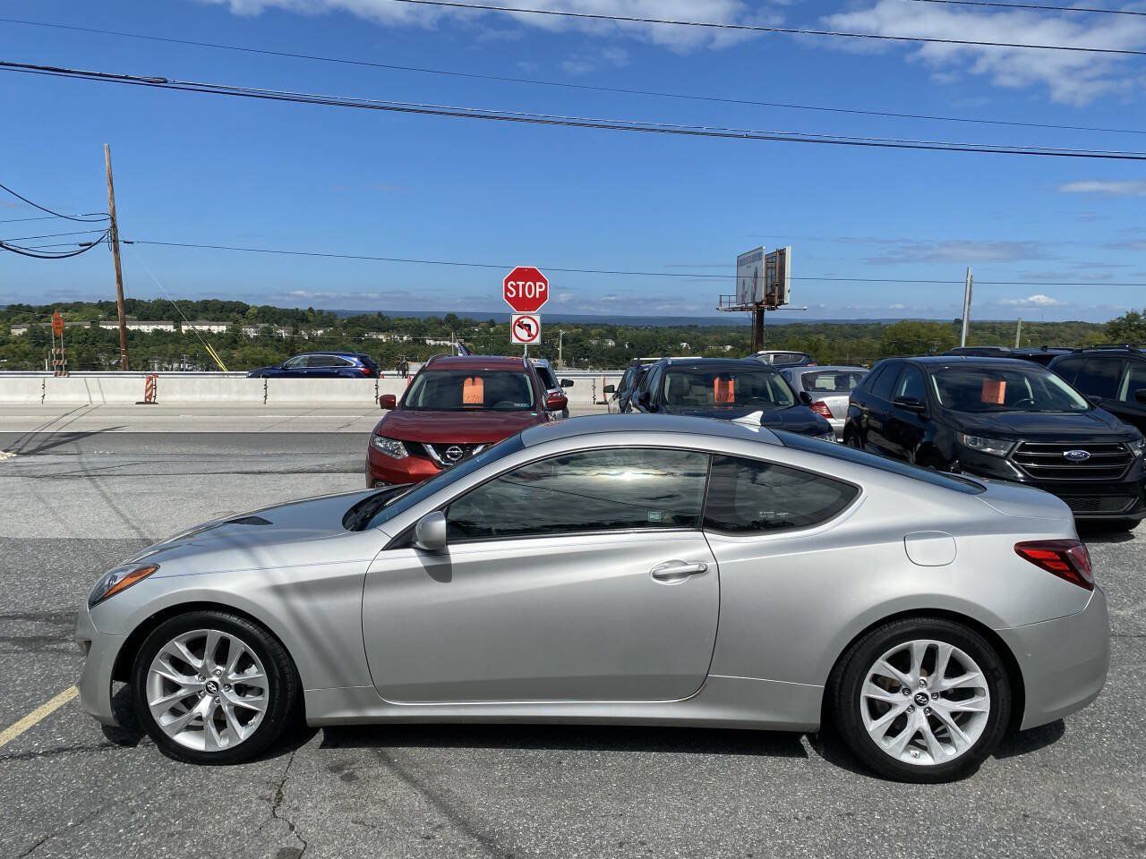 Used 2013 Hyundai Genesis 2.0T RWD image 8