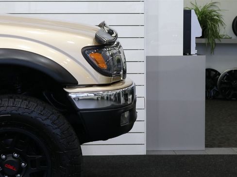 Used 2002 Toyota Tacoma 4x4 Xtracab V6 image 51