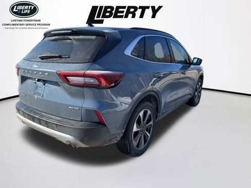 Used 2024 Ford Escape Platinum w/ Premium Technology Package image 7