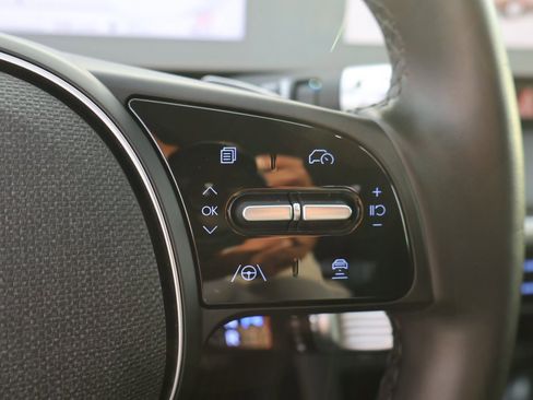 Used 2024 Hyundai Ioniq 5 SEL image 46