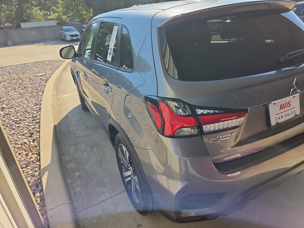 Used 2025 Mitsubishi Outlander Sport AWD image 8