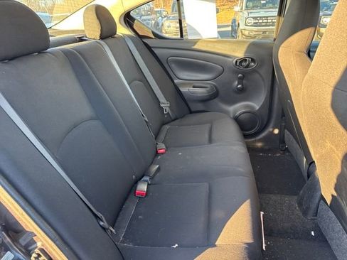 Used 2015 Nissan Versa S Plus image 11