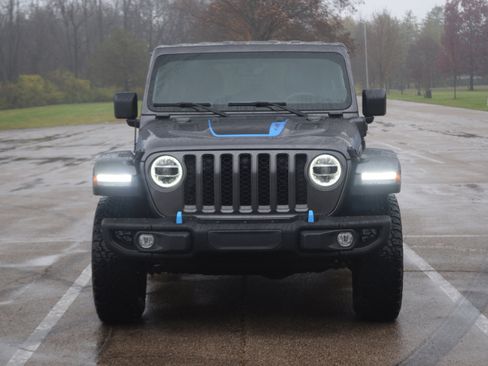 Used 2022 Jeep Wrangler Unlimited Rubicon 4xe w/ Steel Bumper Group image 21