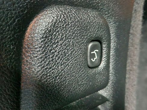 Used 2020 Dodge Durango R/T w/ Blacktop Package image 62