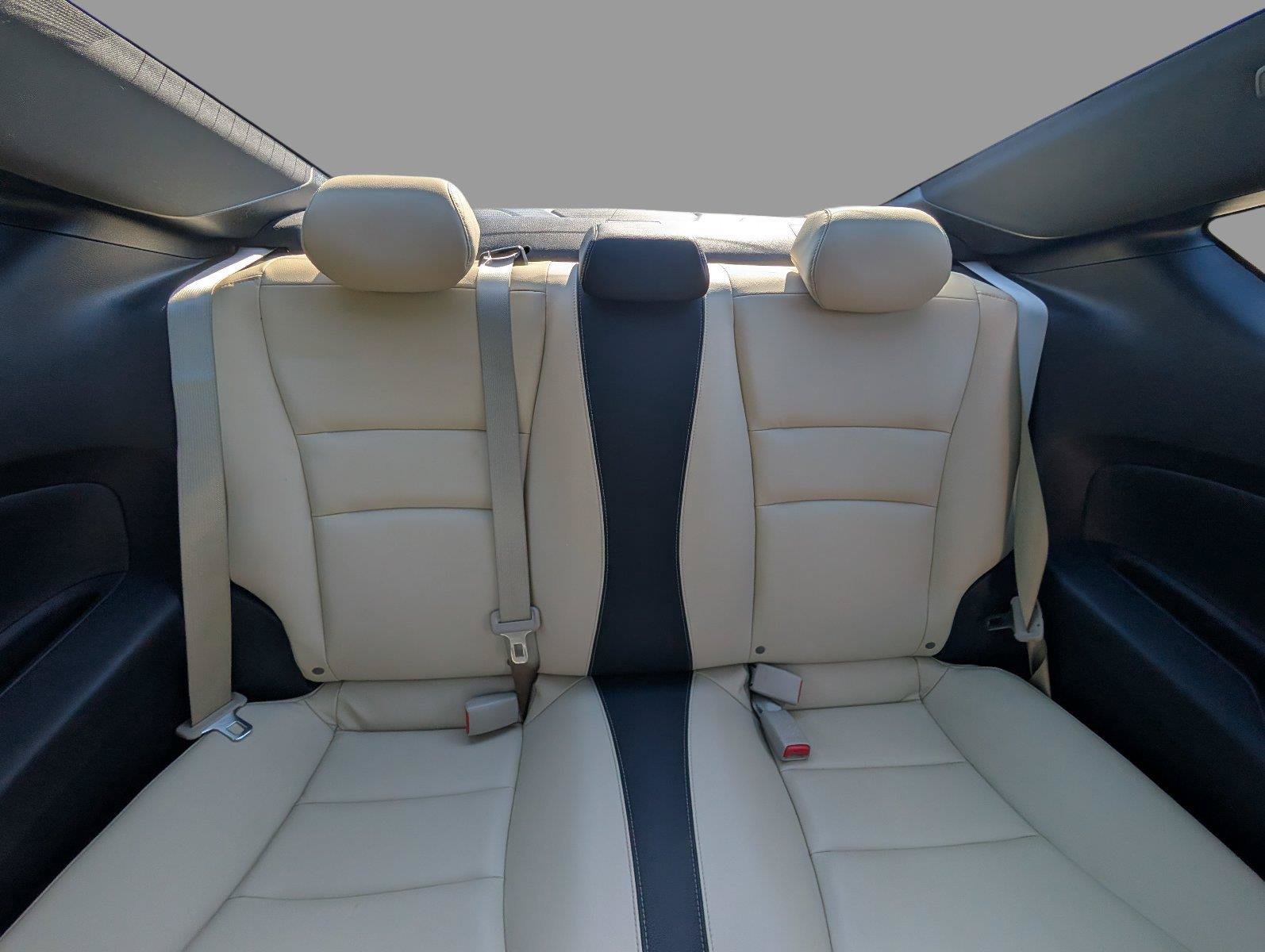 Used 2017 Honda Accord Touring image 32