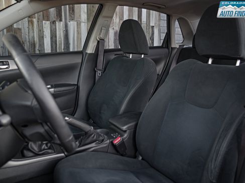 Used 2011 Subaru Impreza 2.5i Premium w/ PWR Moonroof Value Pkg image 12