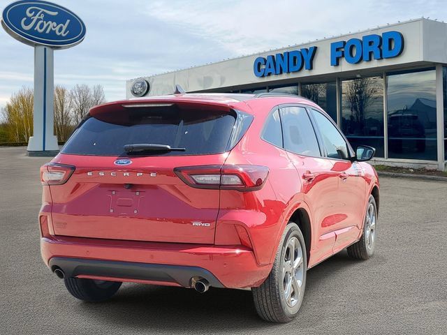 Used 2023 Ford Escape ST-Line w/ Tech Pack #1 AWD/4WD image 4