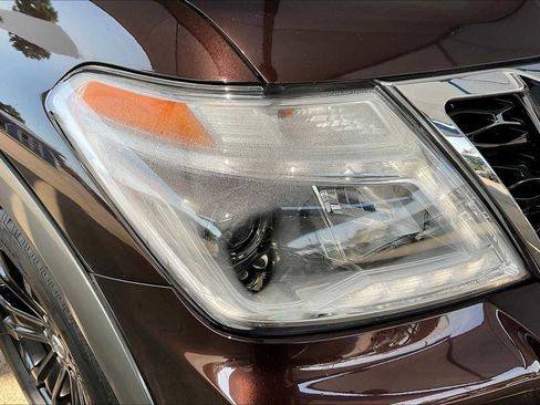 Used 2017 Nissan Armada Platinum image 27