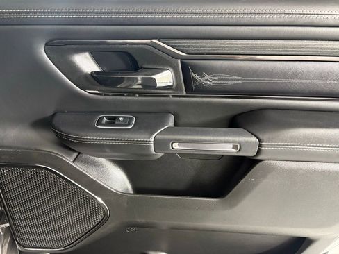Used 2022 RAM 1500 Limited w/ Body Color Bumper Group image 15