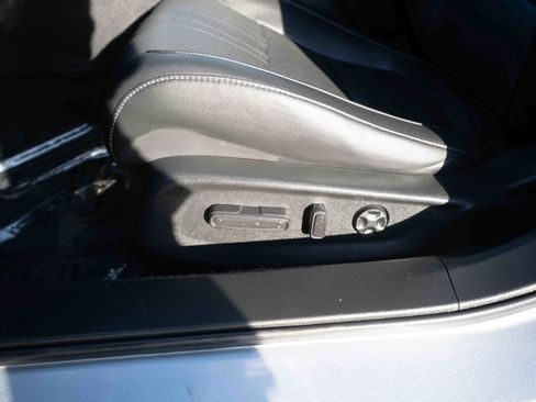 Certified 2021 Honda Accord EX-L image 12