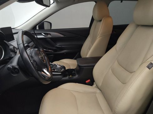 Used 2020 MAZDA CX-9 Touring w/ Touring Premium Package image 17