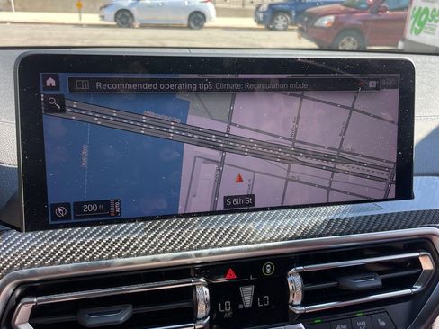 Used 2024 BMW X4 M40i w/ Premium Package AWD/4WD image 17