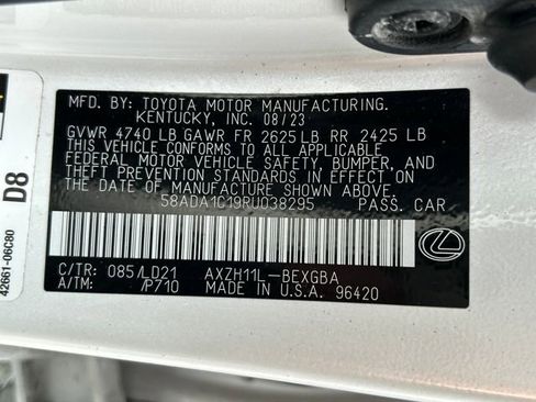 Used 2024 Lexus ES 300h w/ Premium Package image 19