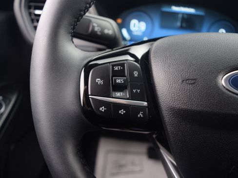 Used 2023 Ford Escape Active w/ Tech Pack #2 image 6