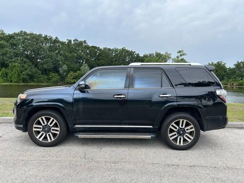 Used 2016 Toyota 4Runner Limited AWD/4WD image 3