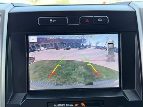 Used 2019 Ford F150 Platinum image 18