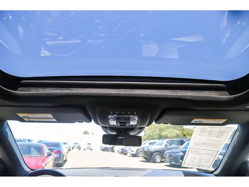 Used 2024 Mercedes-Benz GLE 350 4MATIC image 14