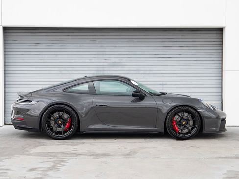 Certified 2022 Porsche 911 GT3 RWD image 8