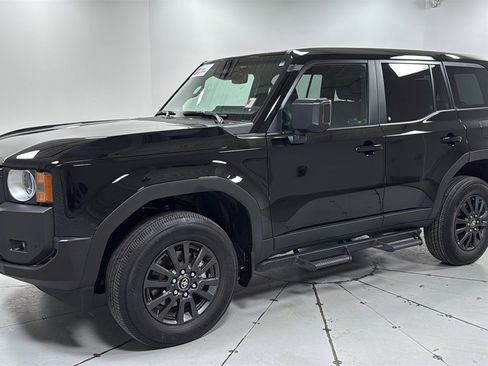 Used 2024 Toyota Land Cruiser image 1