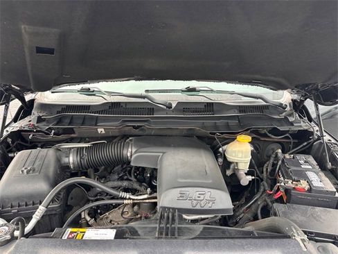 Used 2017 RAM 1500 Express w/ Black Ram 1500 Express Group image 28