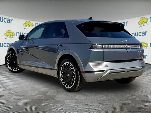 Used 2024 Hyundai Ioniq 5 Limited image 4