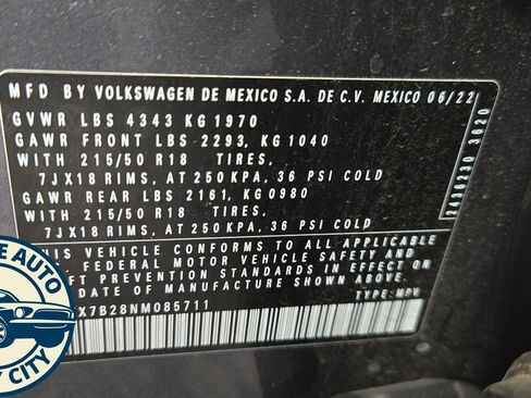 Used 2022 Volkswagen Taos SE FWD image 23