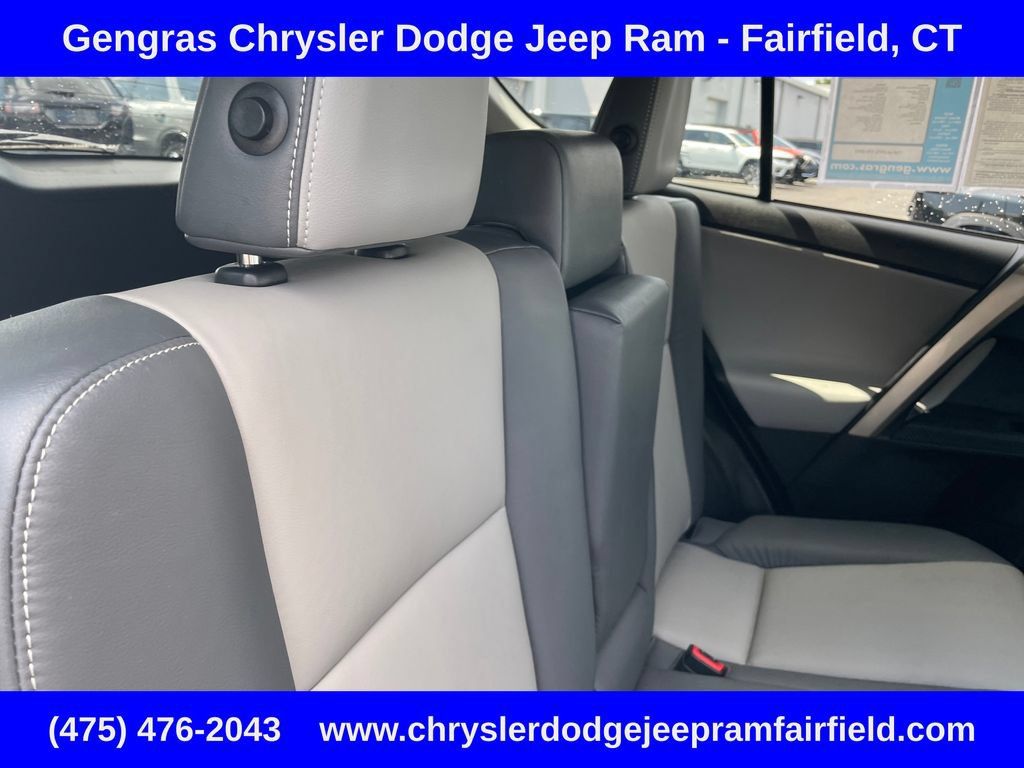 Used 2015 Toyota RAV4 Limited AWD/4WD image 27