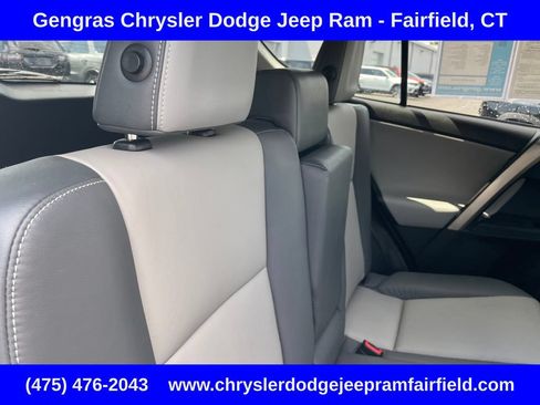 Used 2015 Toyota RAV4 Limited AWD/4WD image 27