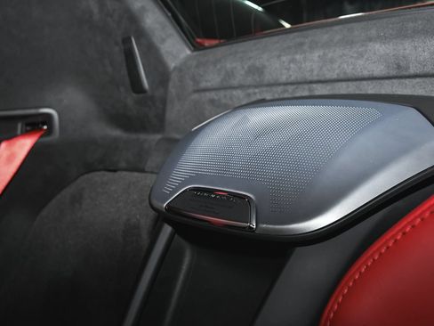 Used 2024 Chevrolet Corvette Stingray Premium Conv w/ Z51 Performance Package RWD image 49