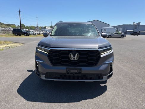 Used 2024 Honda Pilot Elite image 8