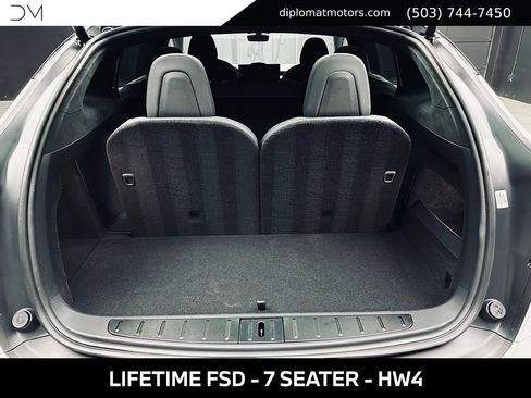 Used 2025 Tesla Model X AWD/4WD image 45