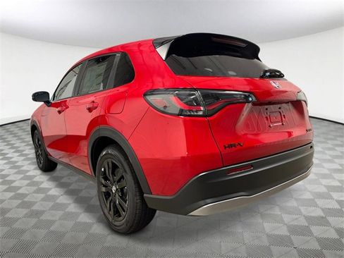 New 2026 Honda HR-V Sport image 3