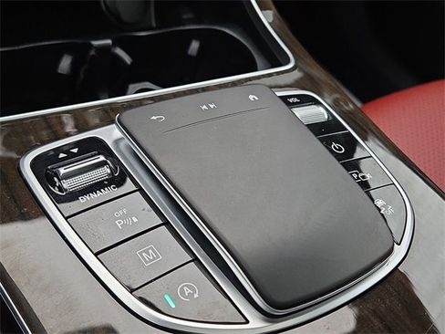 Used 2022 Mercedes-Benz GLC 300 4MATIC Coupe image 15