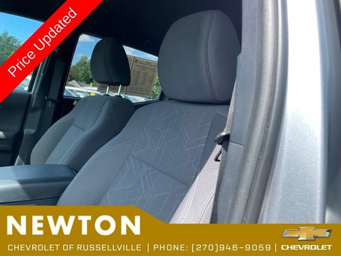 Used 2018 Toyota Tacoma TRD Off-Road w/ Technology Package RWD image 5