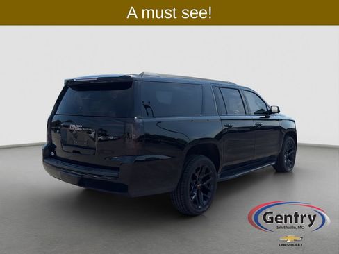 Used 2020 GMC Yukon XL SLT AWD/4WD image 6
