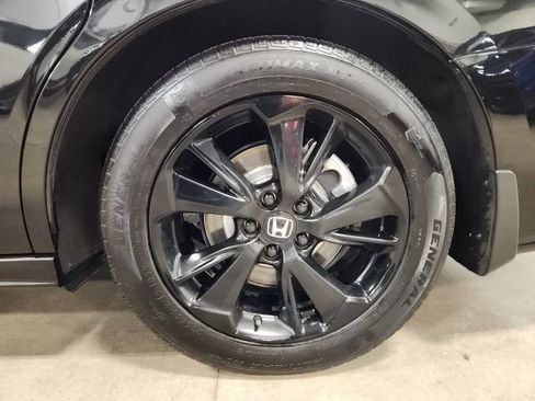 Used 2023 Honda Odyssey Sport image 27