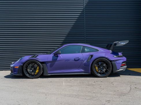 Used 2025 Porsche 911 GT3 RS RWD image 2
