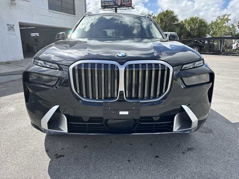 Used 2023 BMW X7 xDrive40i w/ Executive Package AWD/4WD image 12