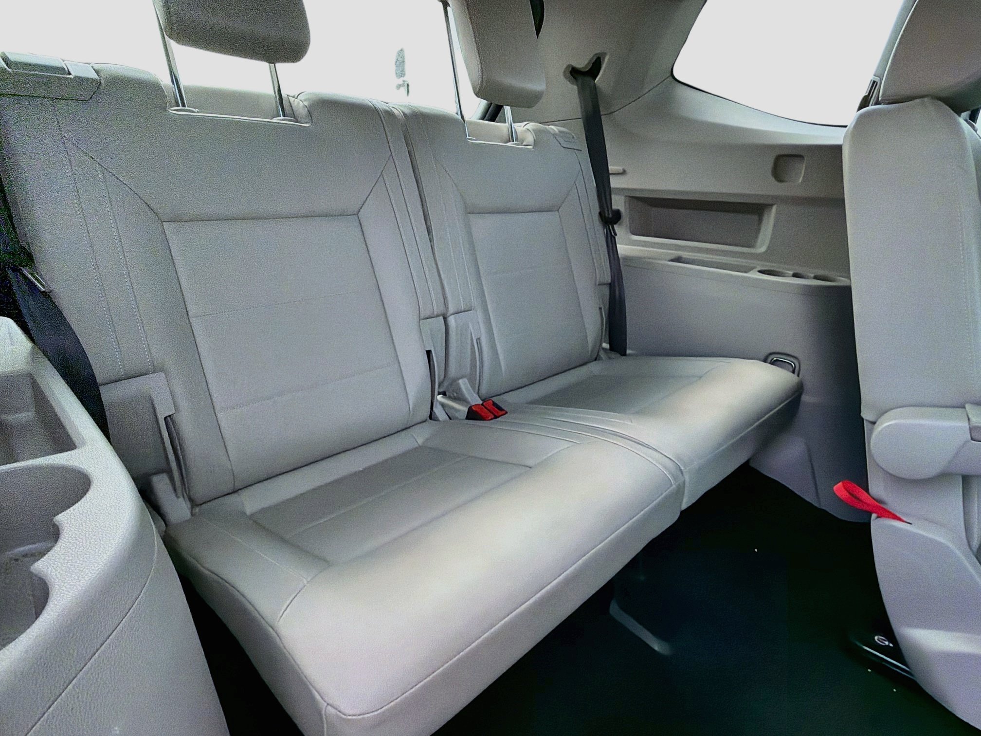 Used 2022 Volkswagen Atlas SE FWD image 21