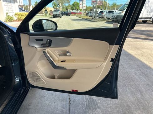 Used 2021 Mercedes-Benz A 220 image 22