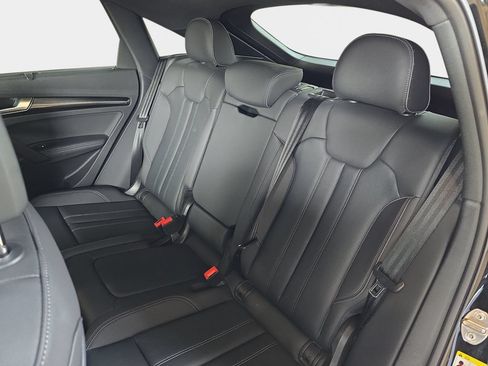 Used 2023 Audi SQ5 Premium Plus w/ Premium Plus Package AWD/4WD image 16