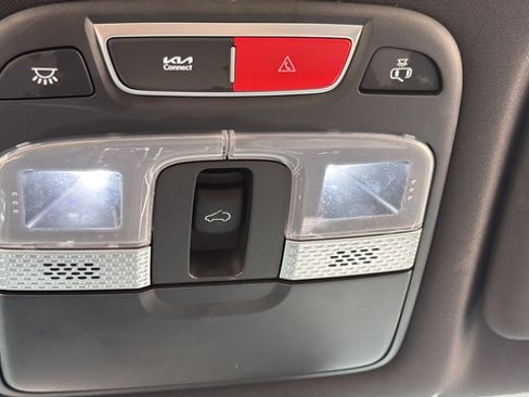 Used 2024 Kia Telluride EX X-Line AWD/4WD image 25