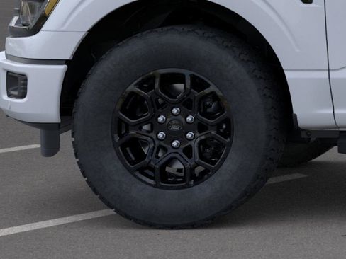 New 2025 Ford F150 XLT w/ Equipment Group 302A MID image 19