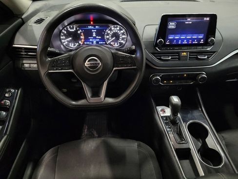 Used 2021 Nissan Altima 2.5 SV FWD image 22