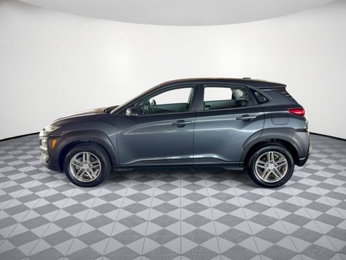 Used 2019 Hyundai Kona SE FWD image 2