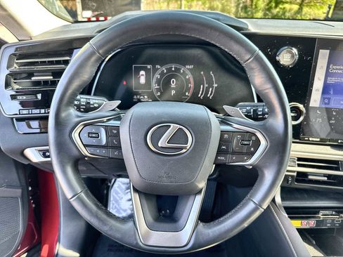 Used 2024 Lexus RX 350 FWD w/ Technology Package image 21
