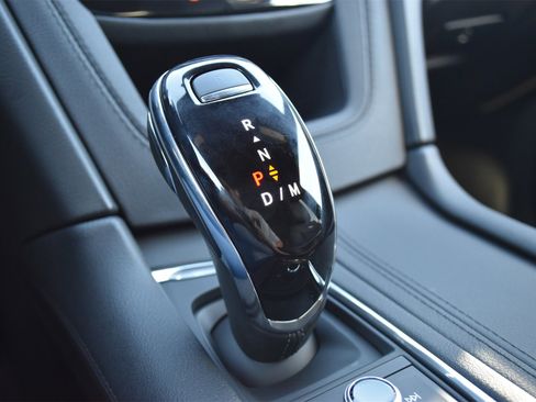 New 2025 Cadillac XT5 Premium Luxury image 13