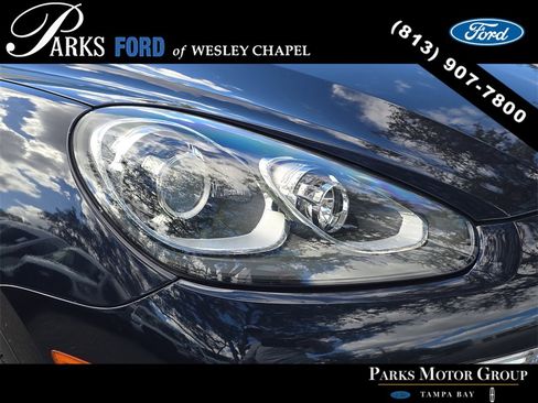 Used 2015 Porsche Cayenne S image 6